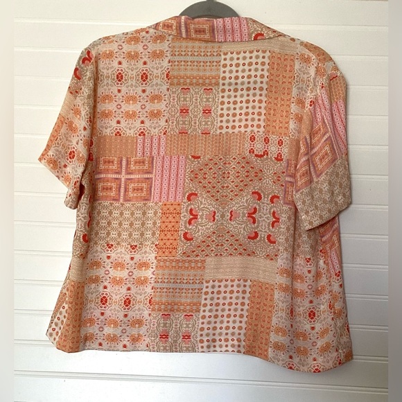 Rose & Olive orange & Tan Patchwork Print Crop ButtonUp Blouse Top Size Medium - Picture 4 of 9